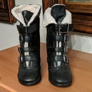 Guess black boots